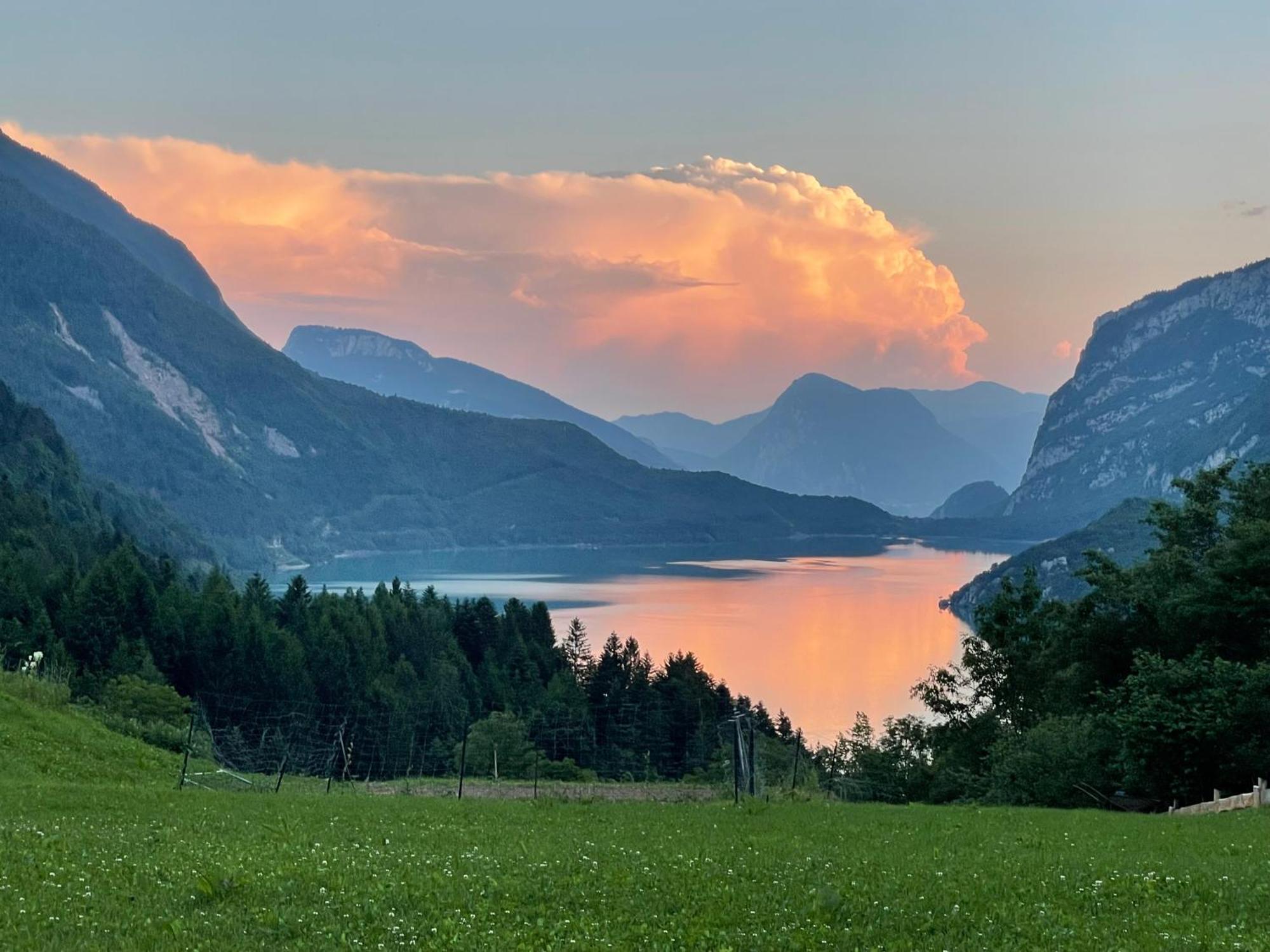 Agriturismo Ai Castioni Molveno Luaran gambar
