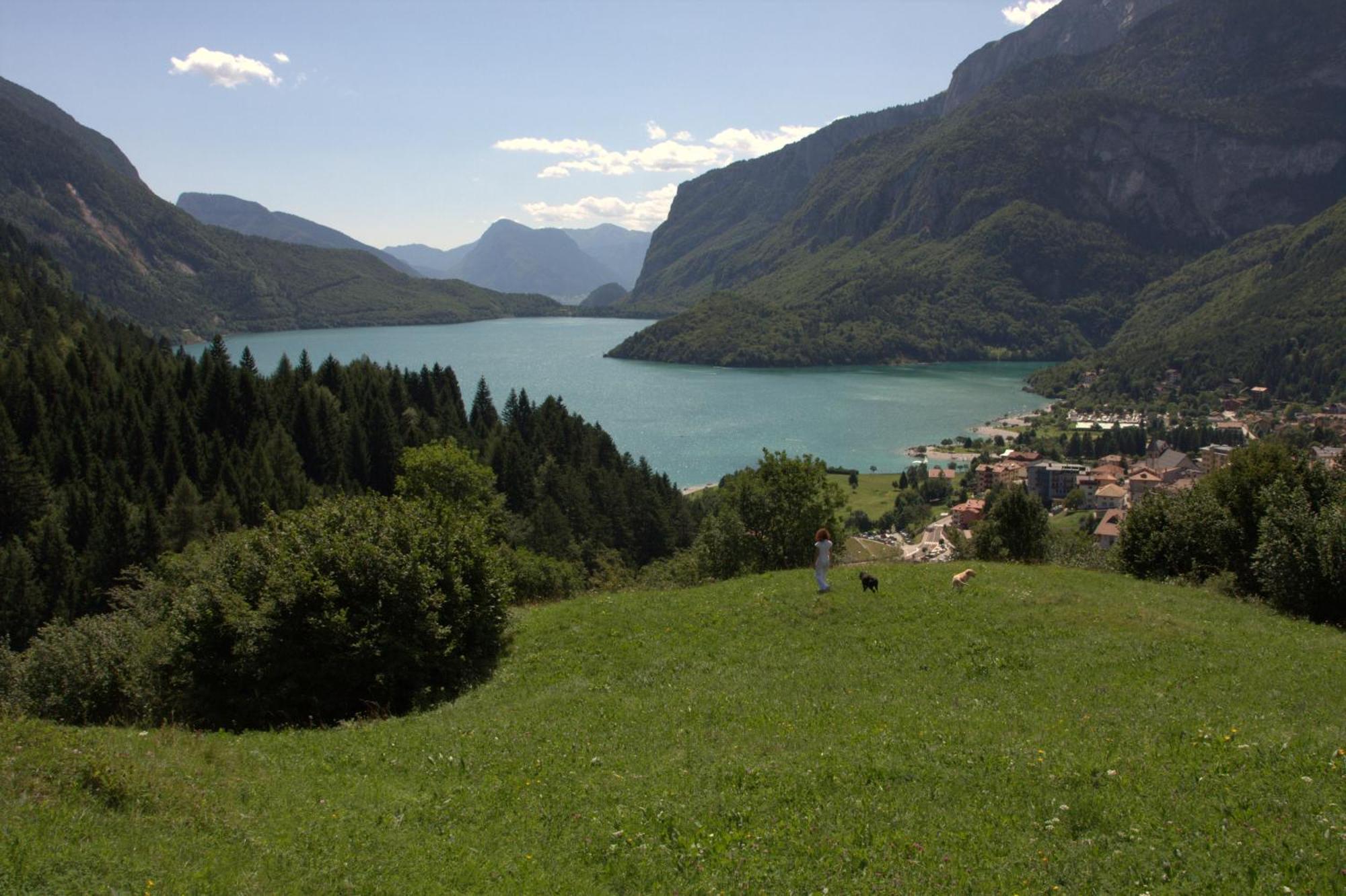 Agriturismo Ai Castioni Molveno Luaran gambar