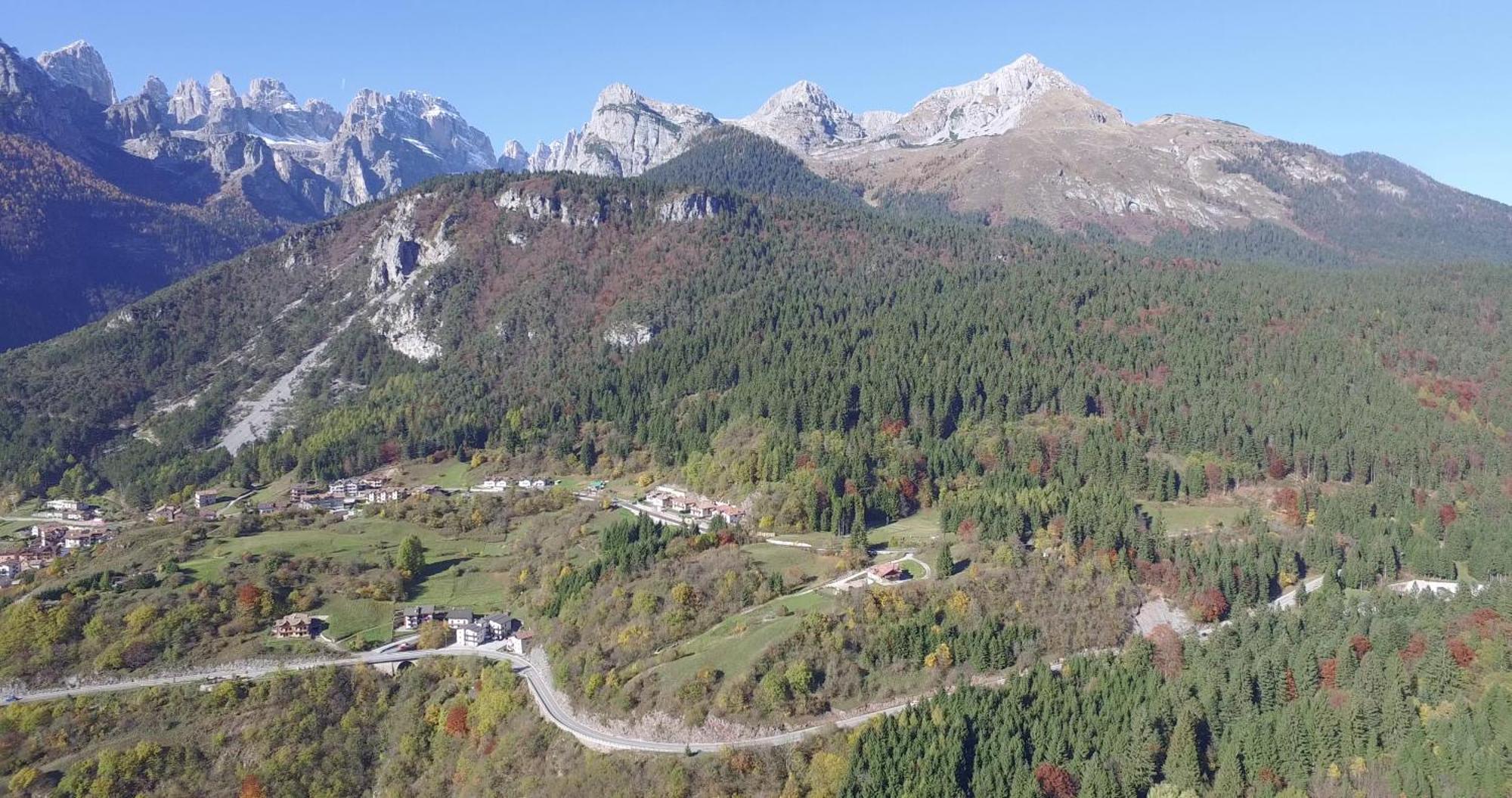 Agriturismo Ai Castioni Molveno Luaran gambar